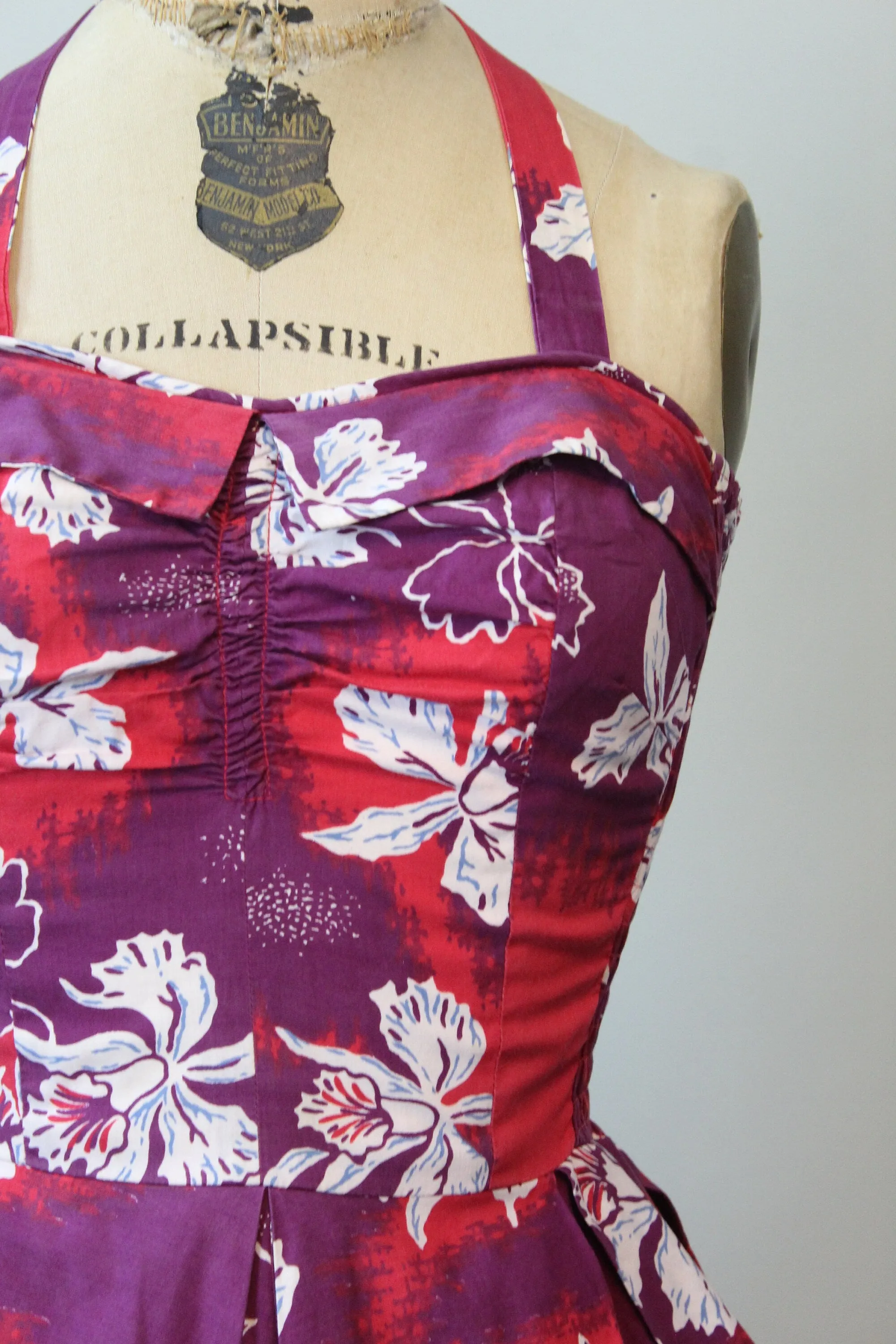 1950s HAWAIIAN strapless HALTER dress xs | new spring