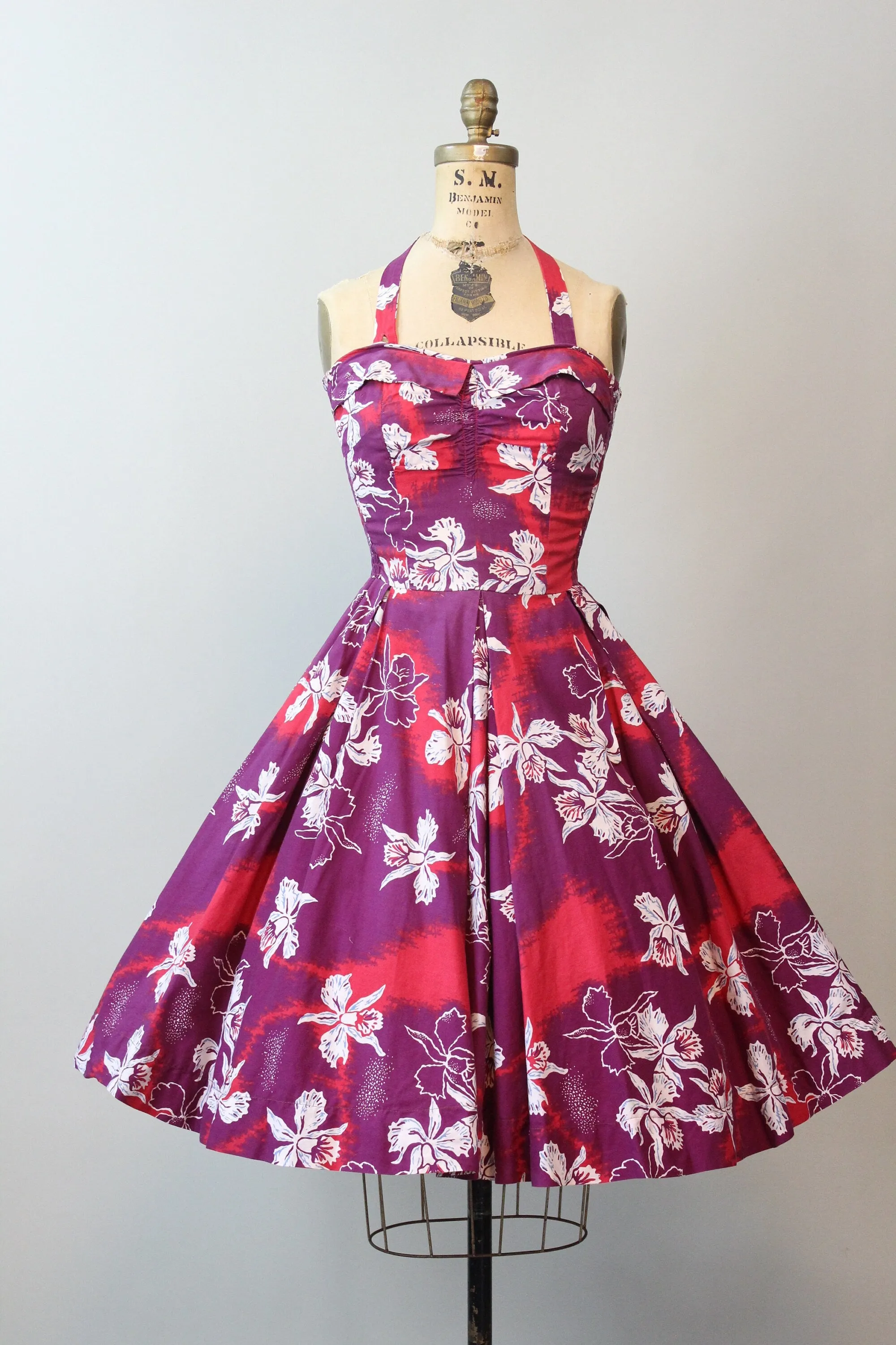 1950s HAWAIIAN strapless HALTER dress xs | new spring