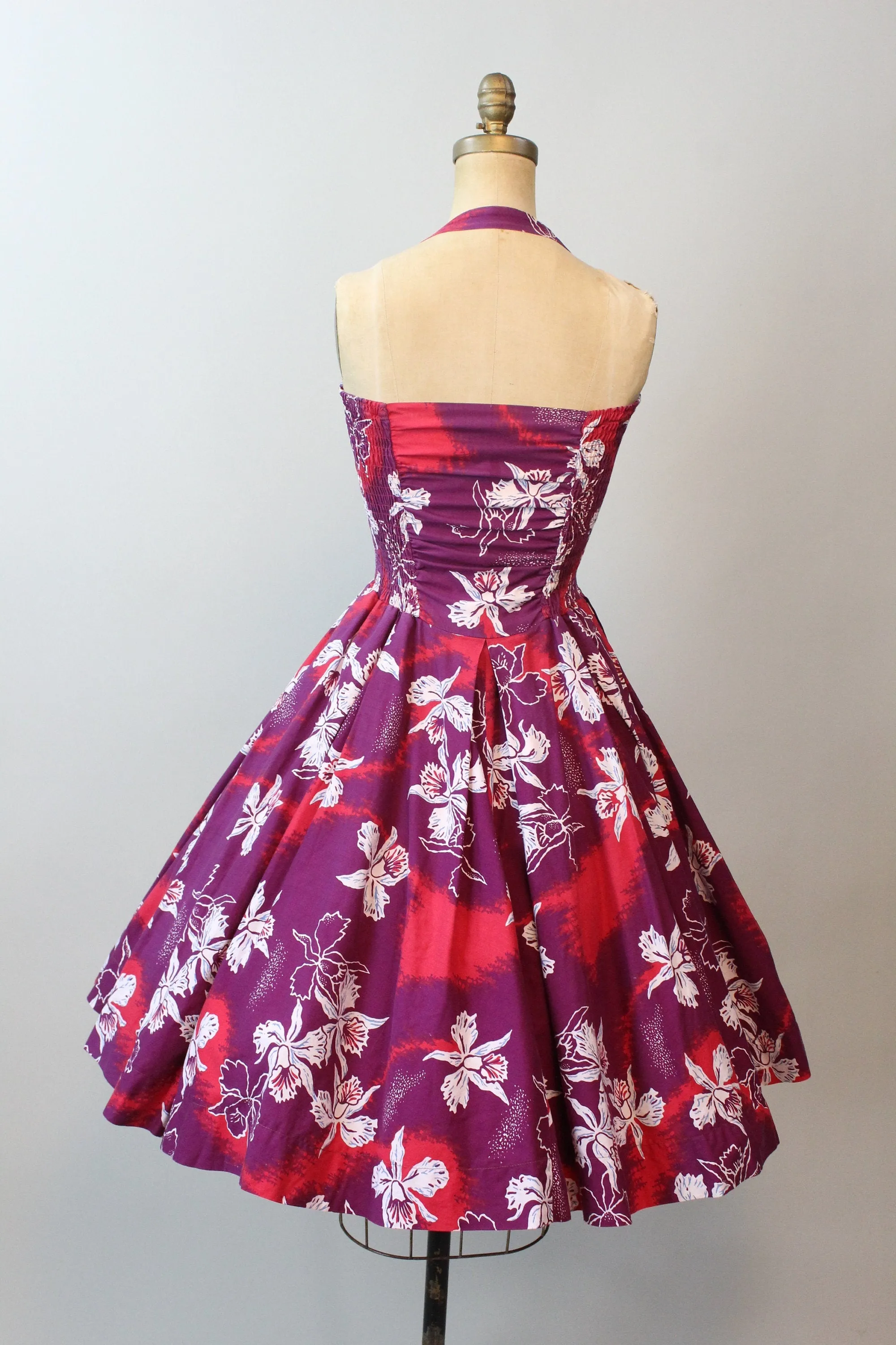 1950s HAWAIIAN strapless HALTER dress xs | new spring