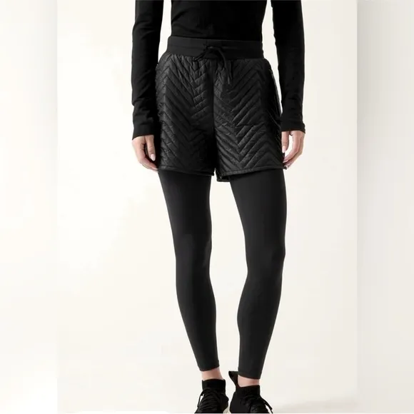Athleta Apres Ski Hiking Climbing Short Black Size 8 NWT 🆕