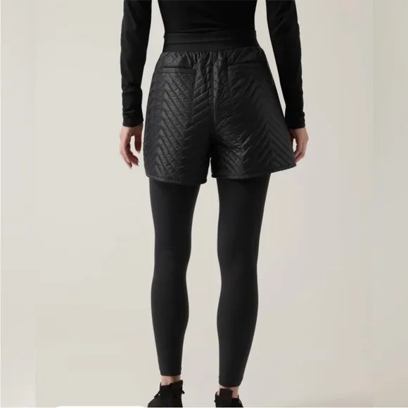 Athleta Apres Ski Hiking Climbing Short Black Size 8 NWT 🆕