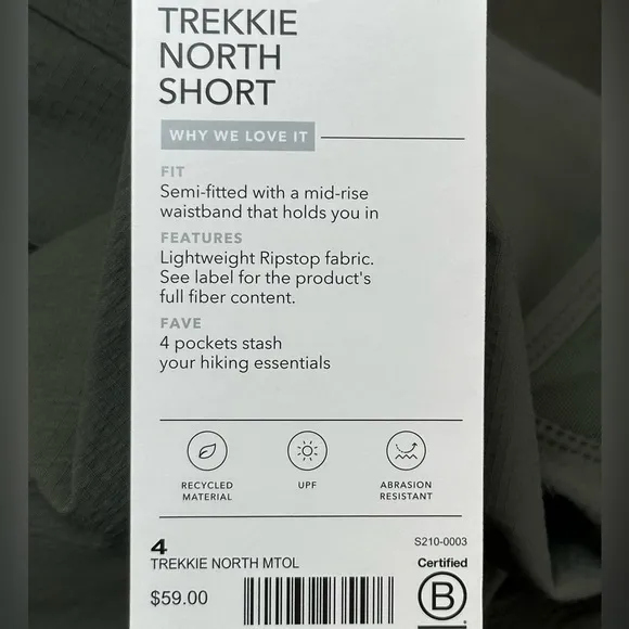 Athleta Trekkie North Short 4 Zipper Pockets Semi Fitted Mid Rise Lightweight