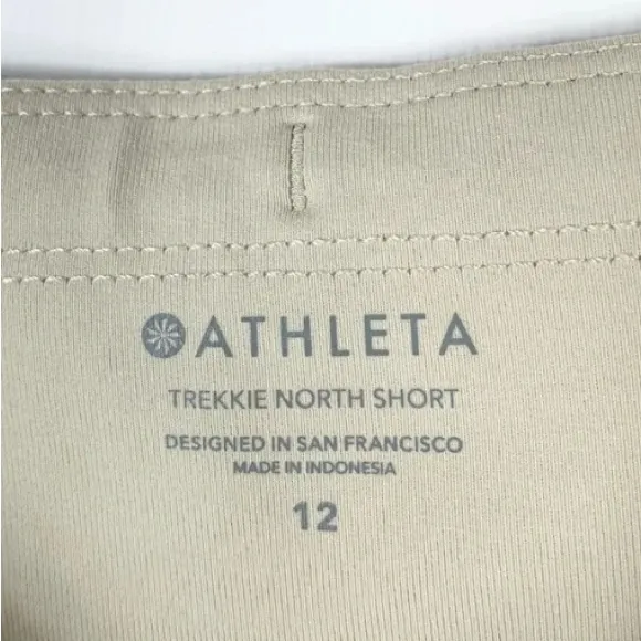 Athleta Trekkie North Shorts Hiking Women Size 12