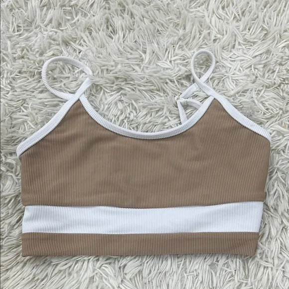 BEACH RIOT Eva Sports Bra in Taupe &amp; White