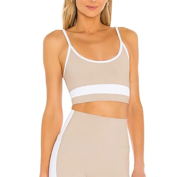 BEACH RIOT Eva Sports Bra in Taupe &amp; White
