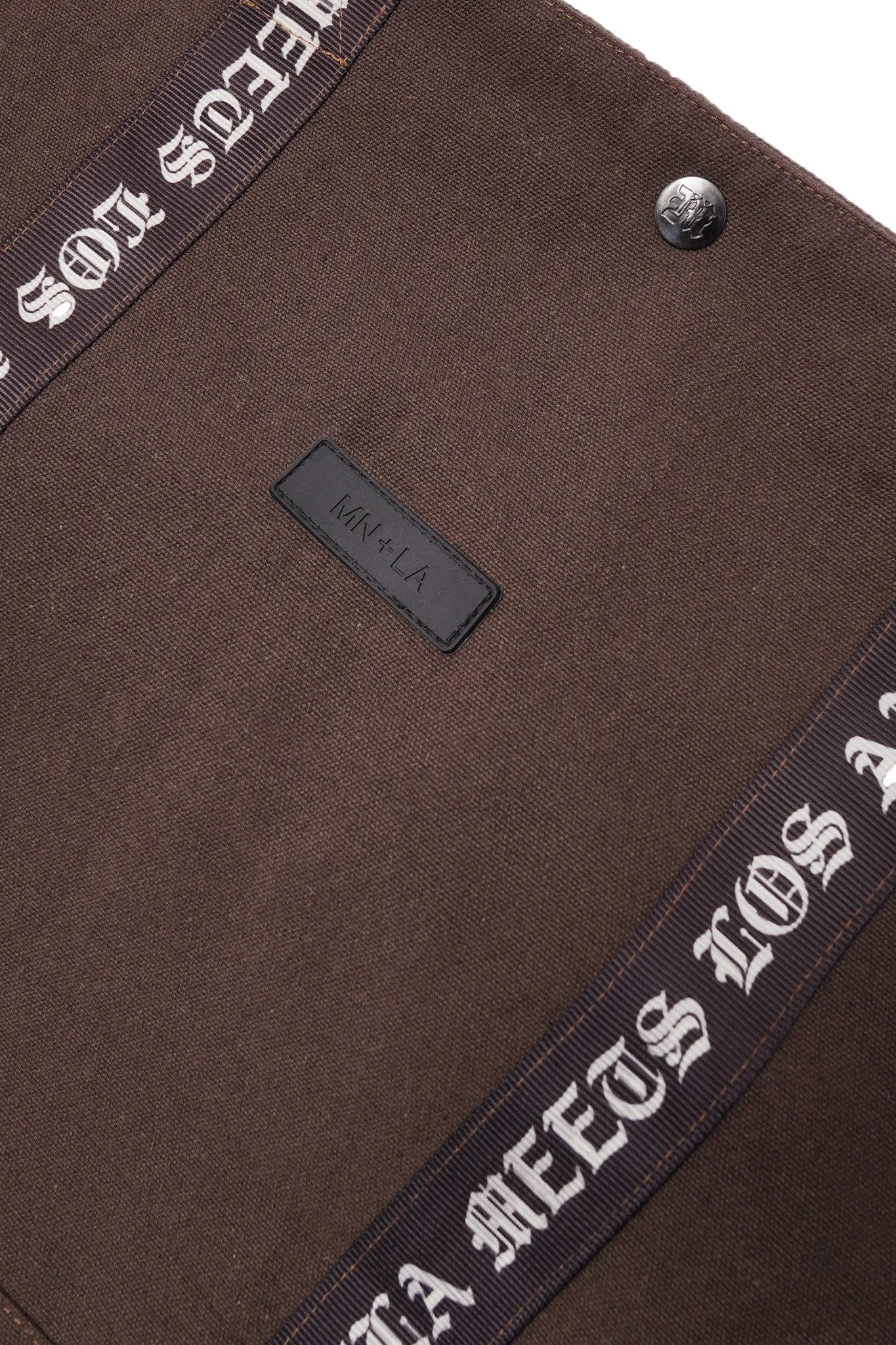 CARRYALL IN EARTH