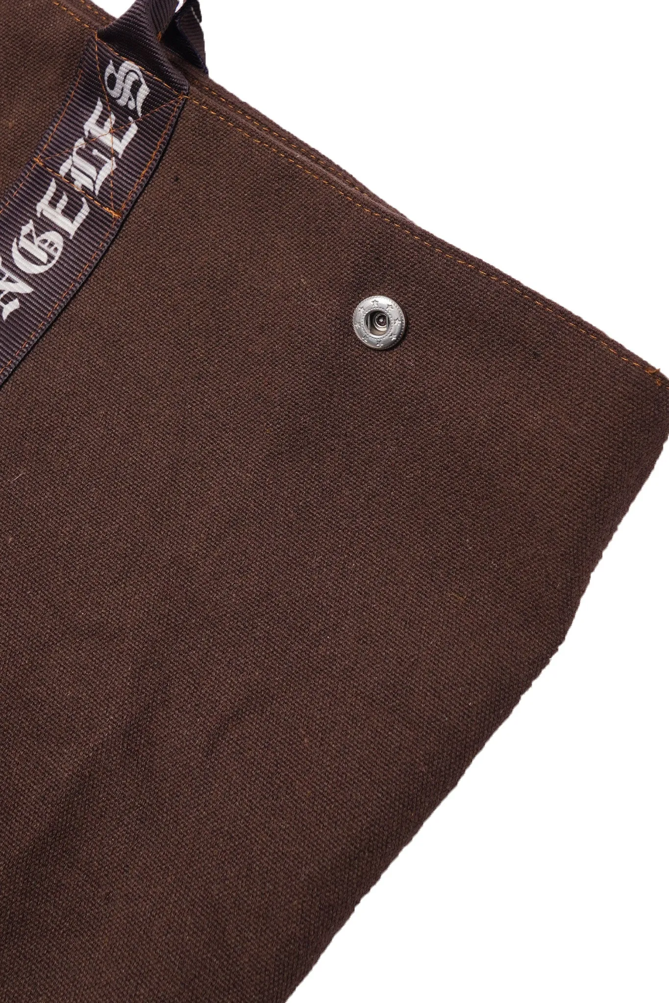 CARRYALL IN EARTH