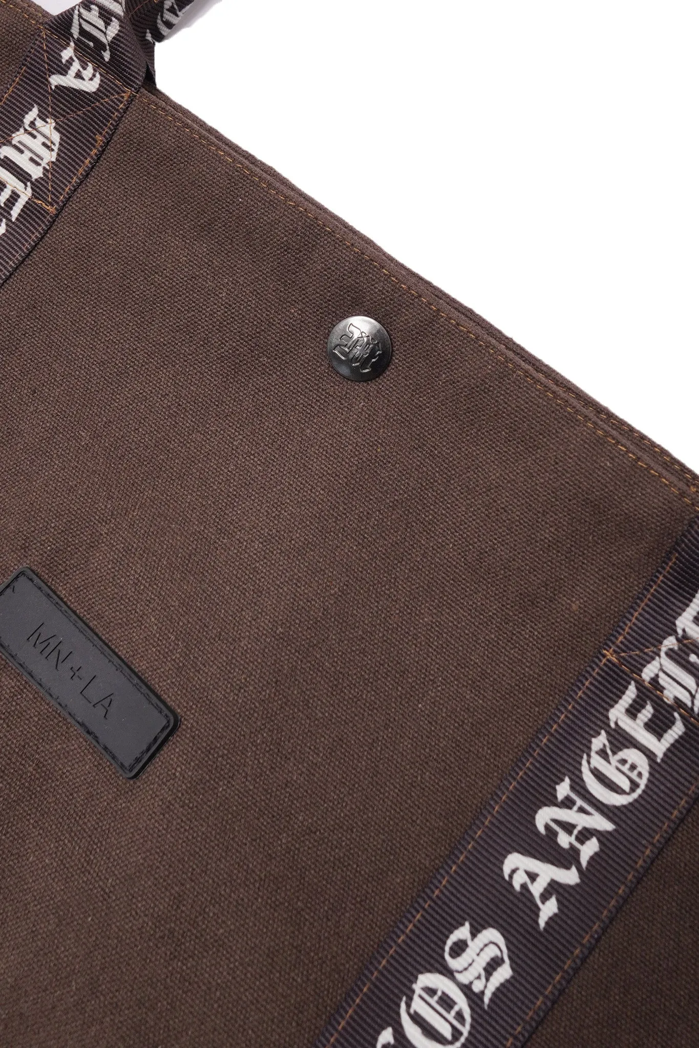 CARRYALL IN EARTH