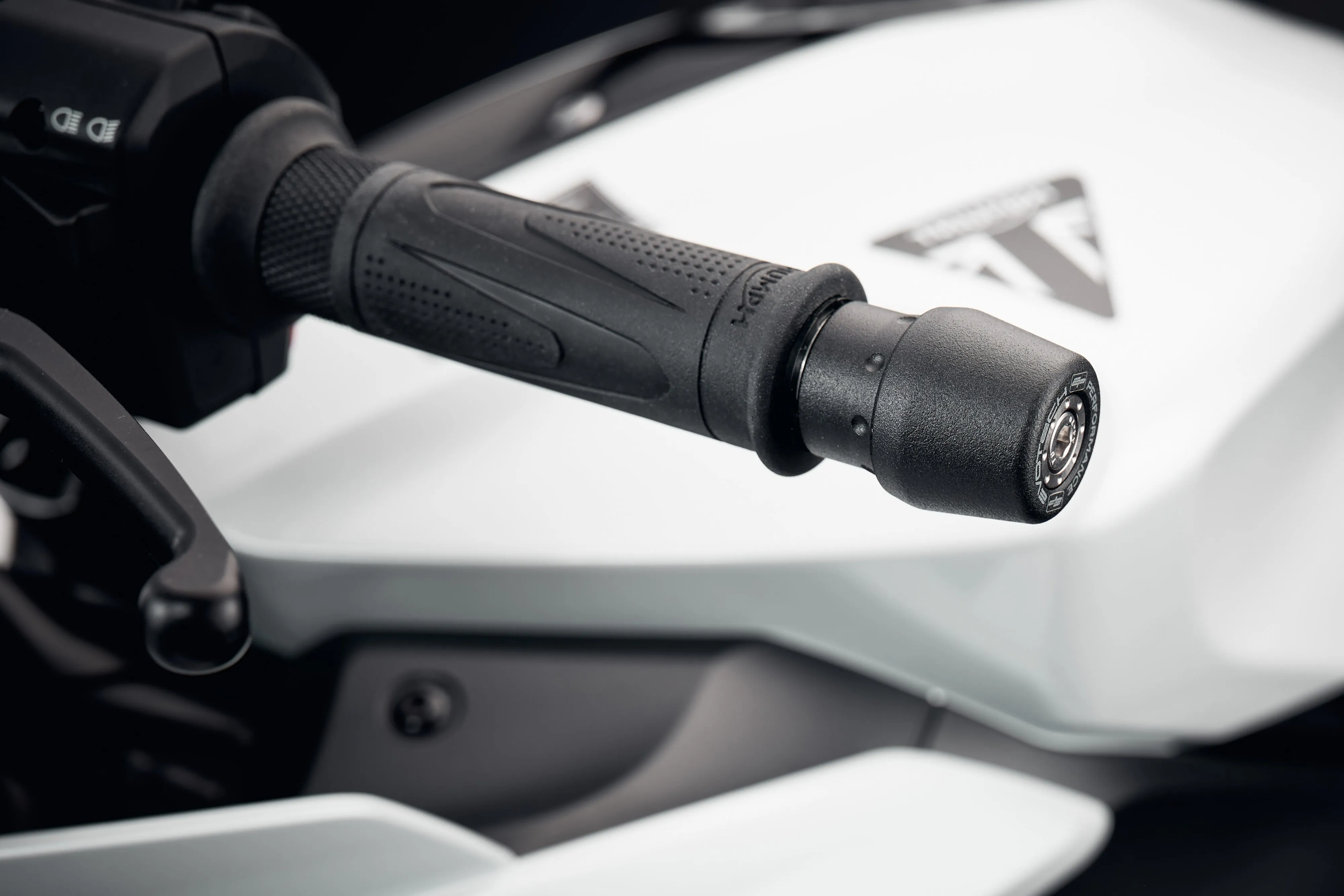 Evotech Bar End Weights (Race) - Triumph Trident 660 Triple Tribute Edition (2024 )