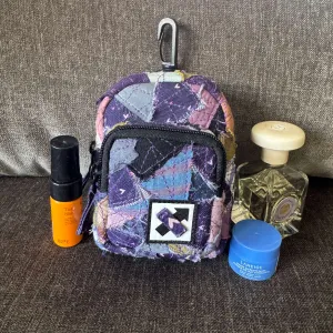 FABRIC SHREDS 251.128 MINI BACKPACK TRINKET