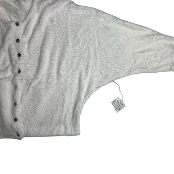 Free People FP White Fuzzy Cardigan Sweater Size Medium NWT
