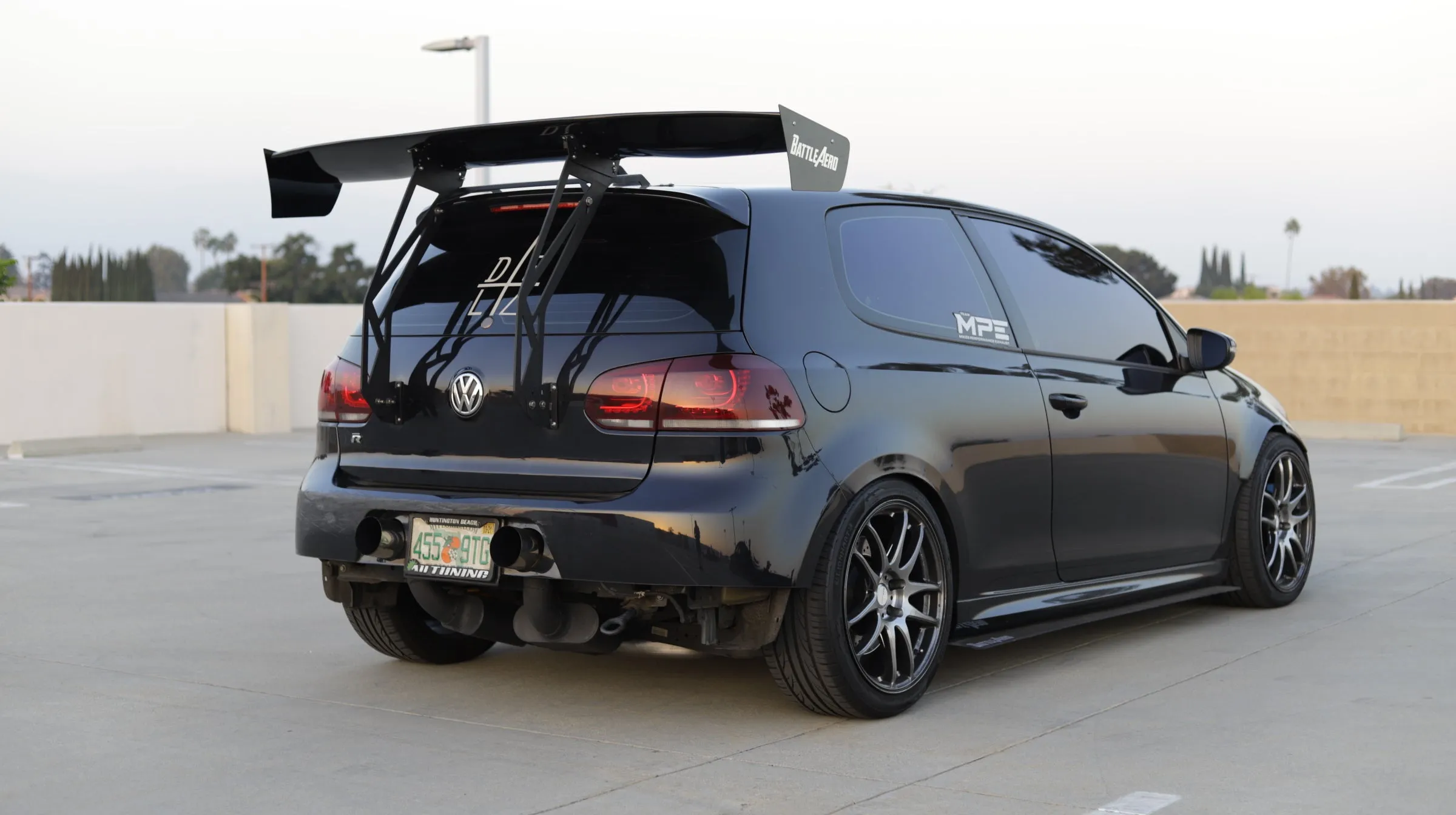 Hatch Mount Wing for VW Golf / GTI (MK6)