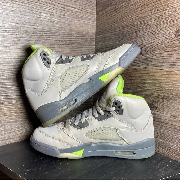 Jordan 5 green bean grey reflective