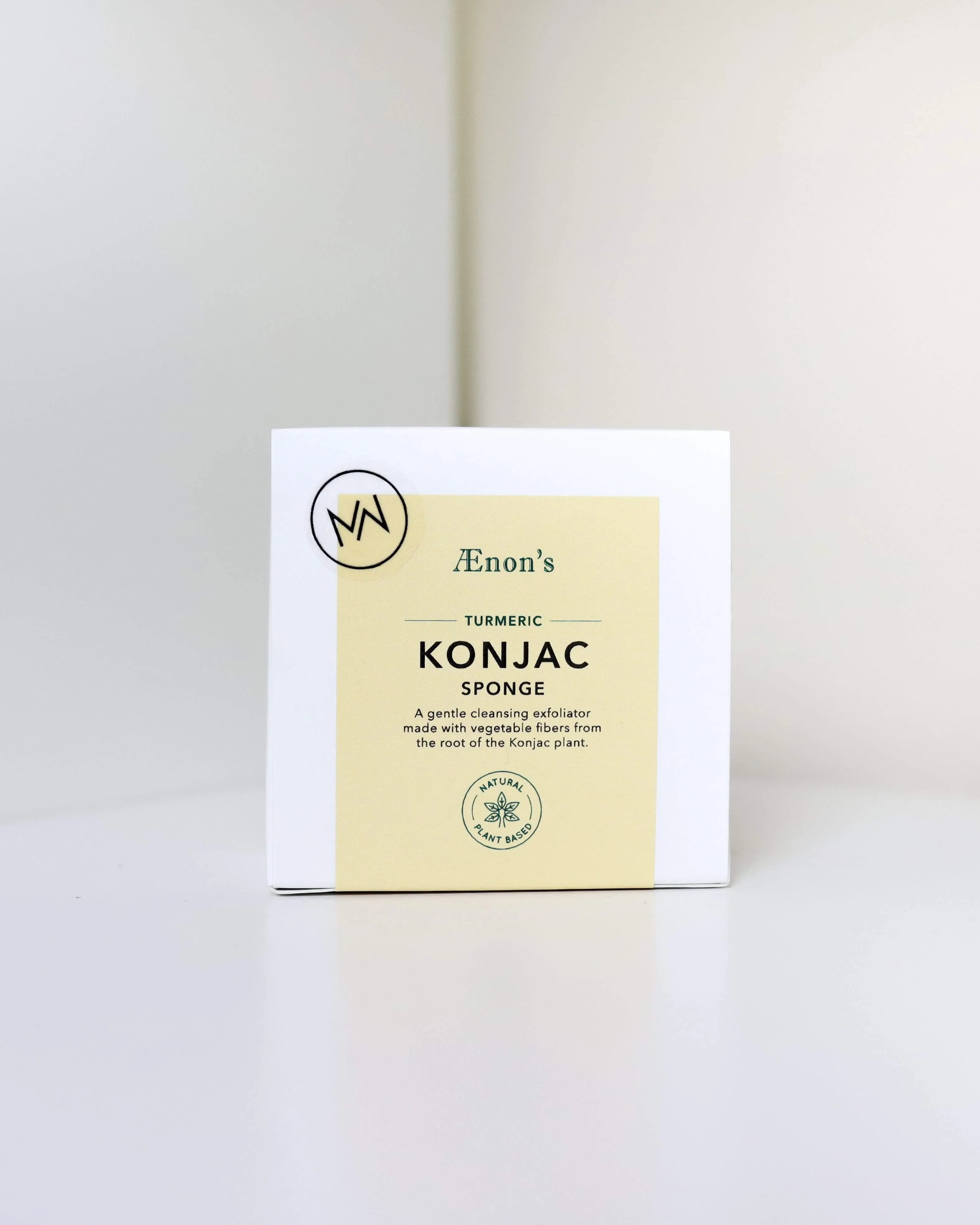 Konjac Cleansing Sponge in Turmeric