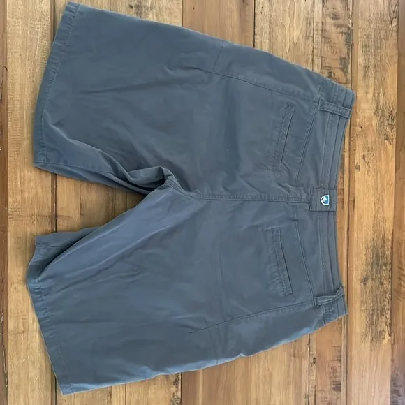 Kuhl Hiking Shorts Size 8