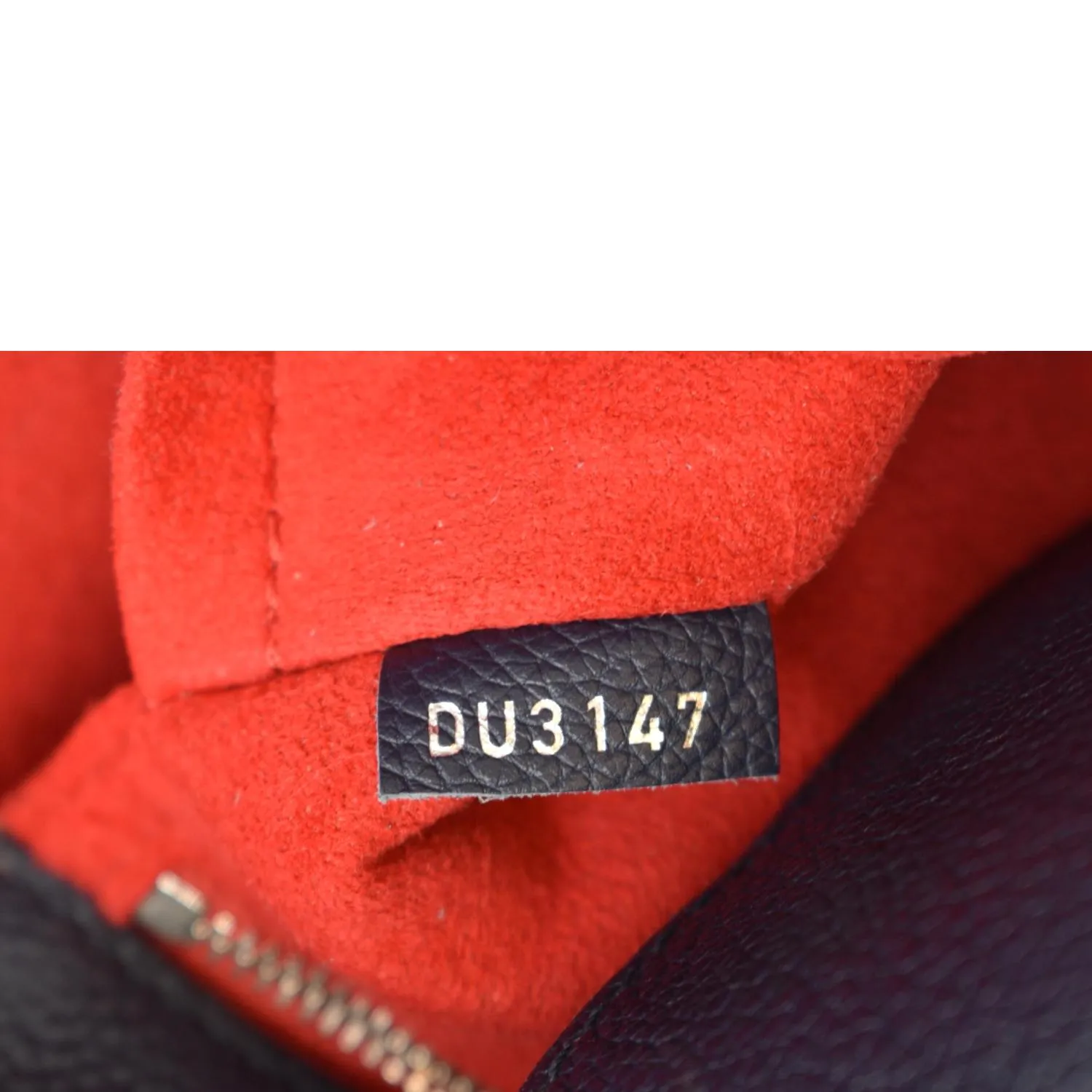 LOUIS VUITTON Lockme Bucket Calf Leather Shoulder Bag Marine Rouge