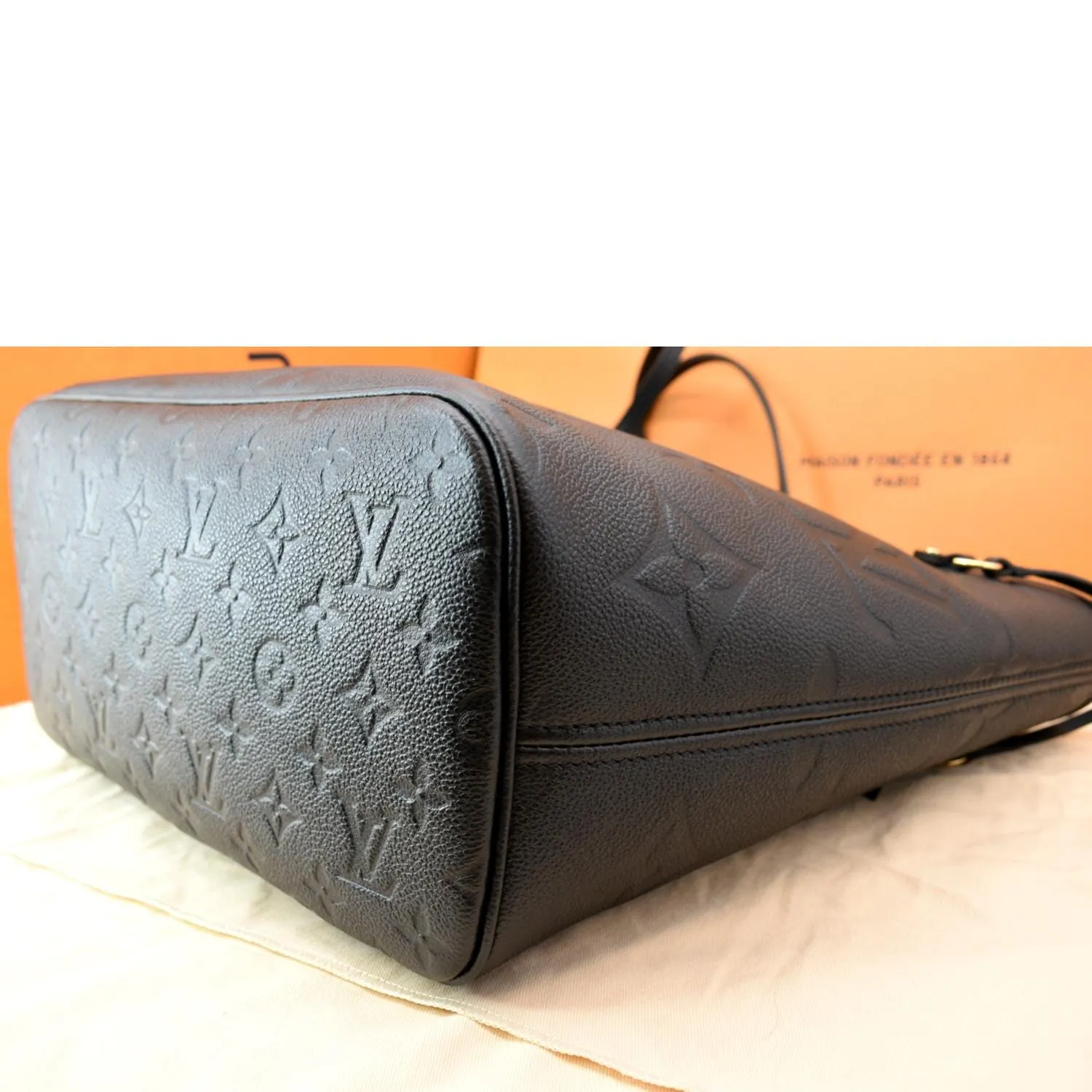 LOUIS VUITTON  Neverfull MM Monogram Empreinte Tote Bag Black