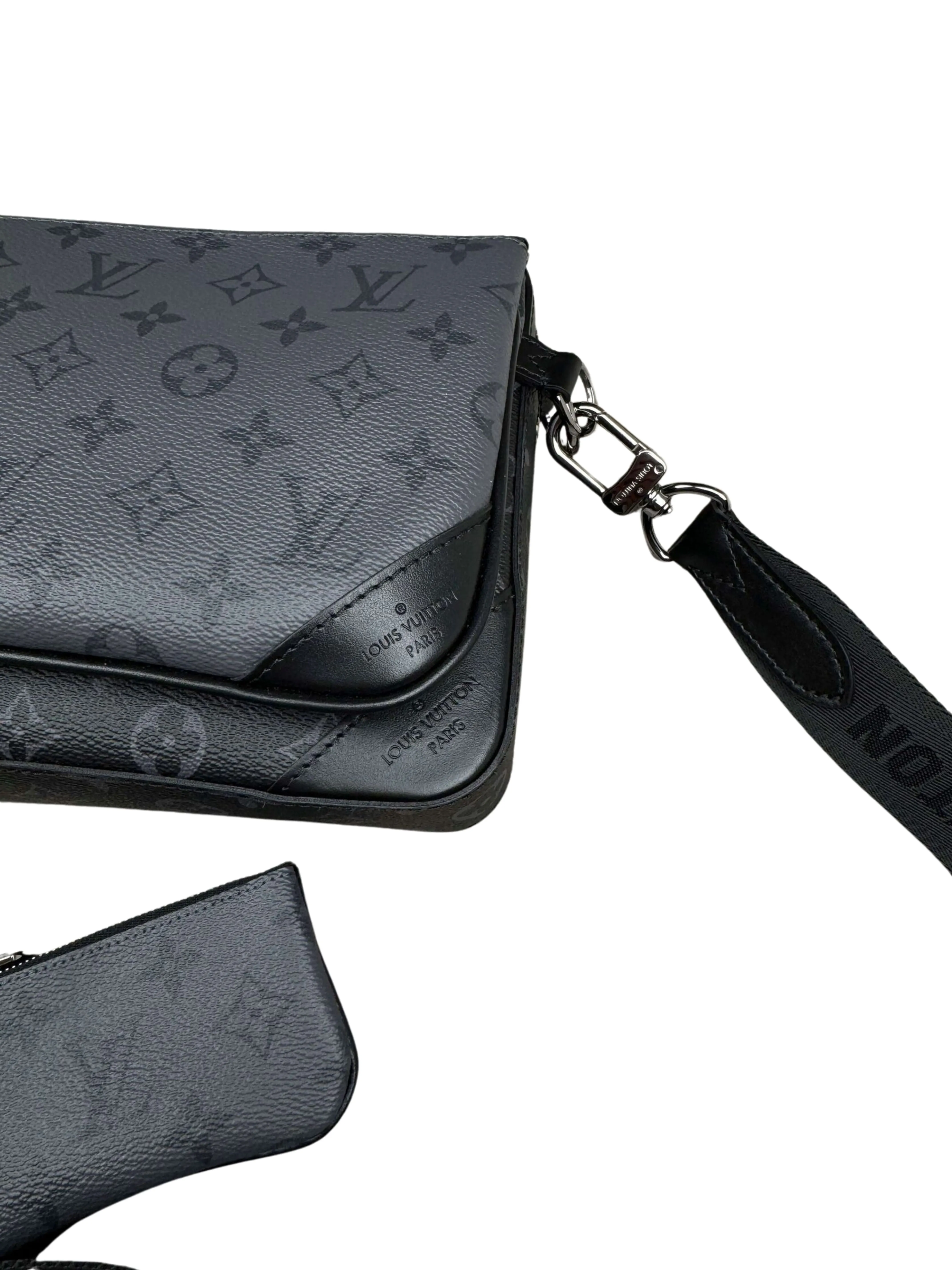 Louis Vuitton Trio Messenger Bag (Unused)