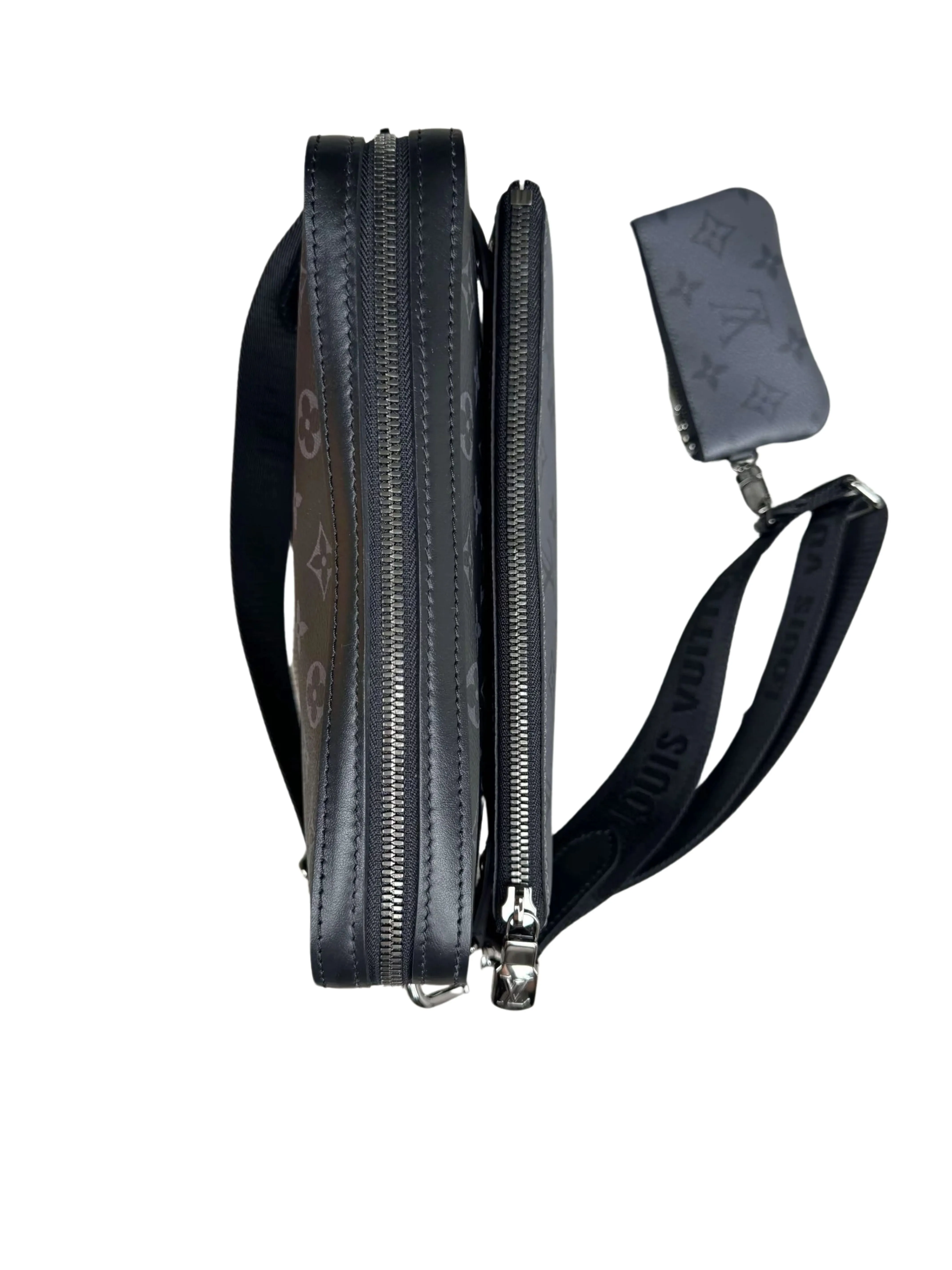 Louis Vuitton Trio Messenger Bag (Unused)