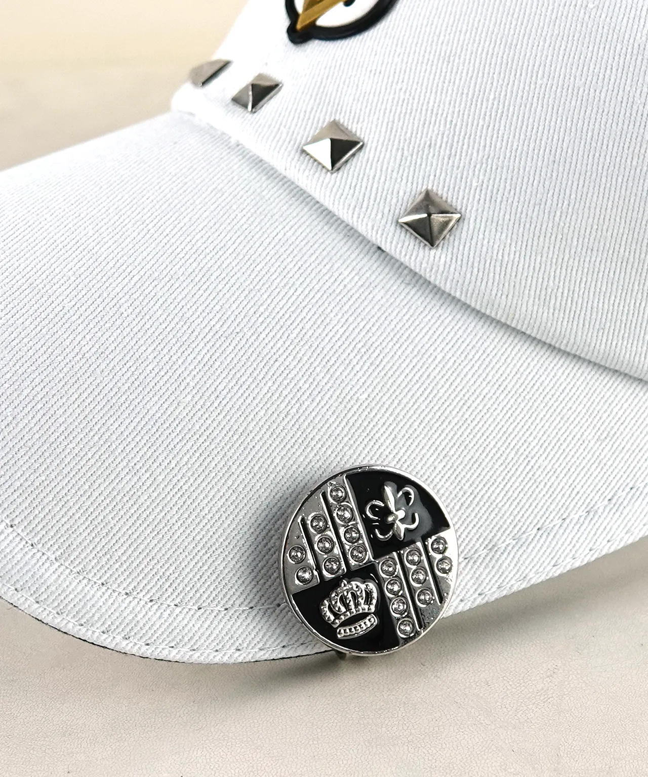 LOVIS Premium Swarovski Stone Ball marker by SOKIM - Coin