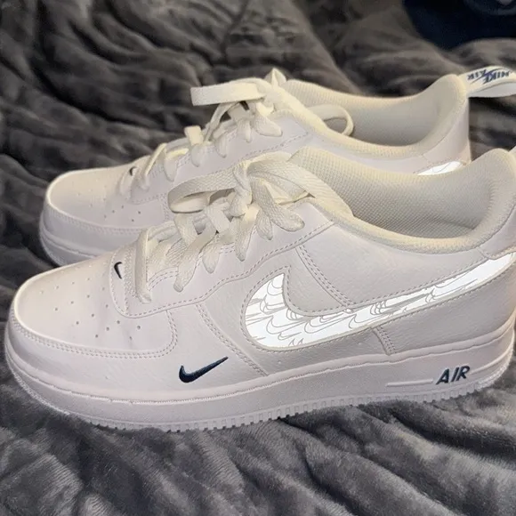 Nike Air Force 1 size 7 youth 8 women’s