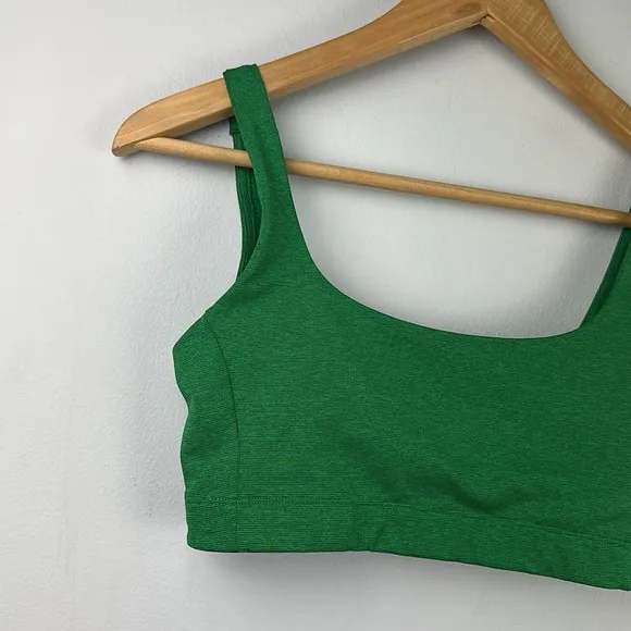 NWOT Outdoor Voices Double Time Sports Bra in Spearmint S High Support SPF 50
