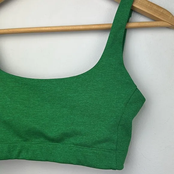 NWOT Outdoor Voices Double Time Sports Bra in Spearmint S High Support SPF 50
