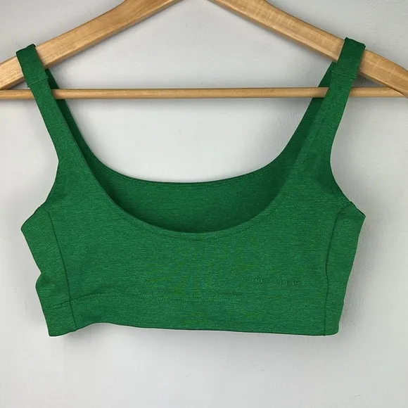NWOT Outdoor Voices Double Time Sports Bra in Spearmint S High Support SPF 50