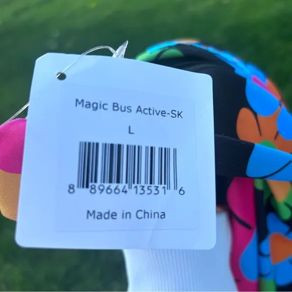 NWT Loudmouth Ladies Golf Skort Skirt - Magic Bus Daisy | Size Large