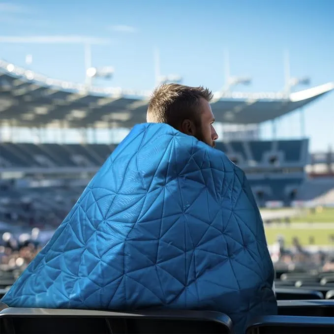 Outdoor Waterproof Blanket, Foldable Fleece Stadium Blanket for Outdoor Sports Event,Camping,Concerts, Car,Pet,Picnics -Windproof, Wearable,Machine Washable 80"x58"