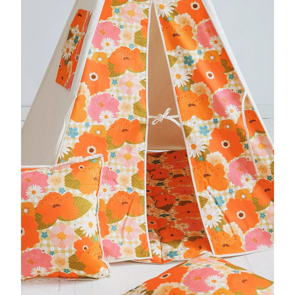 Picnic With Flowers Teepee - Beige, Orange & Green