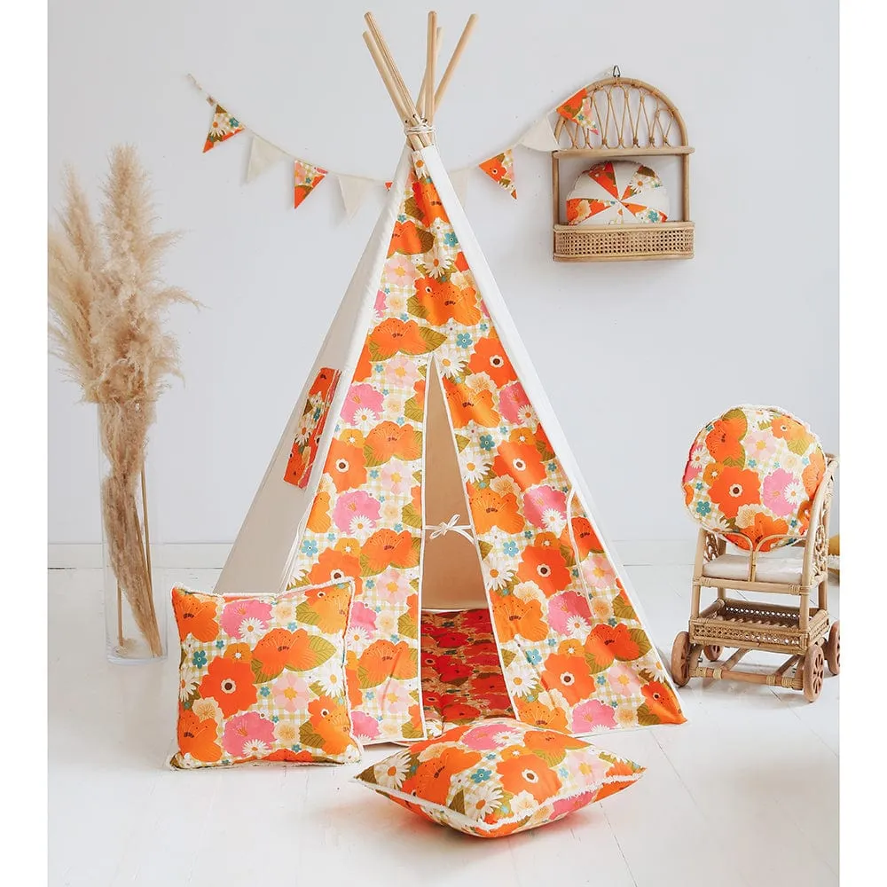 Picnic With Flowers Teepee - Beige, Orange & Green