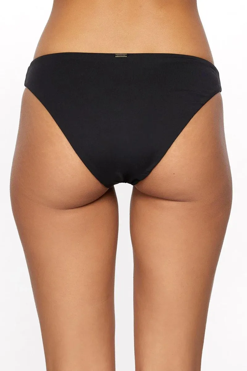Saltwater Solids Rockley Bottoms
