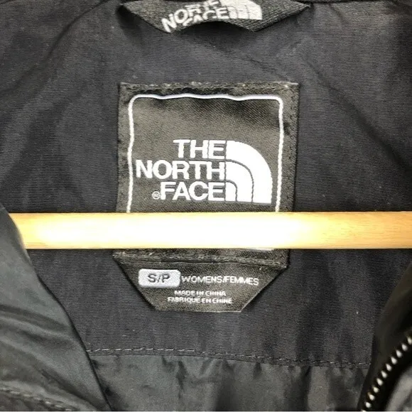 The North Face Hyvent Belted Rain Trench Coat Black Small