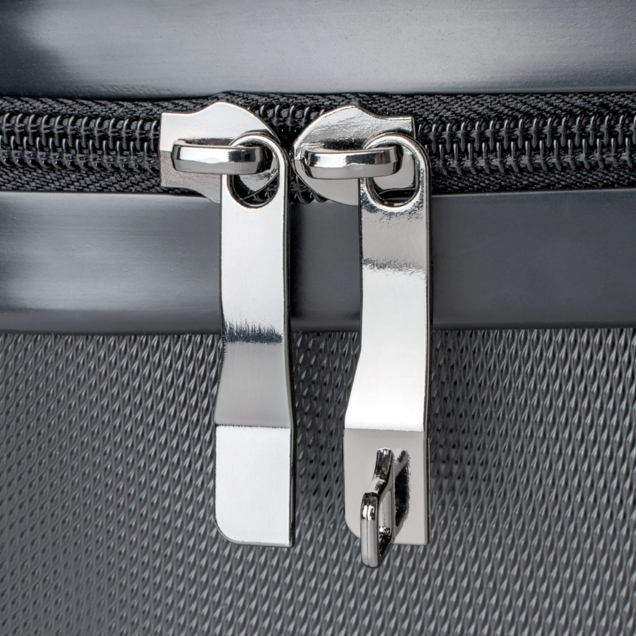 The Ultimate Beach Imprint Suitcase for Your Next Adventure: Travel In Style!