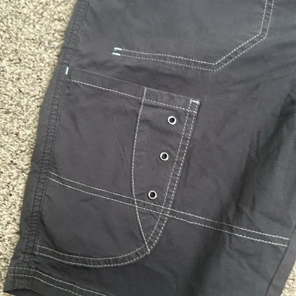 Title nine gray short size 4 hiking camping