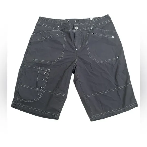 Title nine gray short size 4 hiking camping
