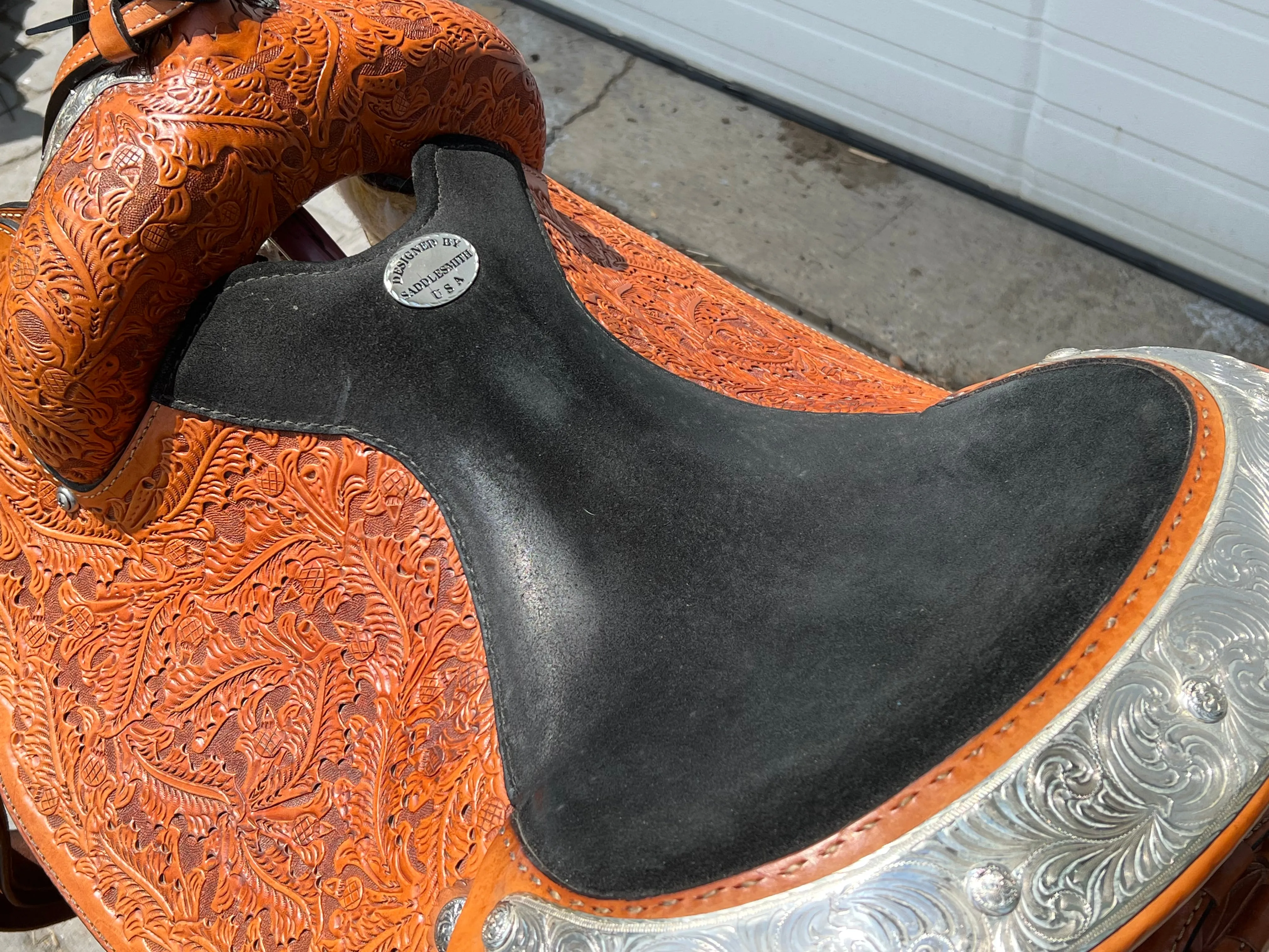 Used Saddlesmith USA 16” Western Show Saddle