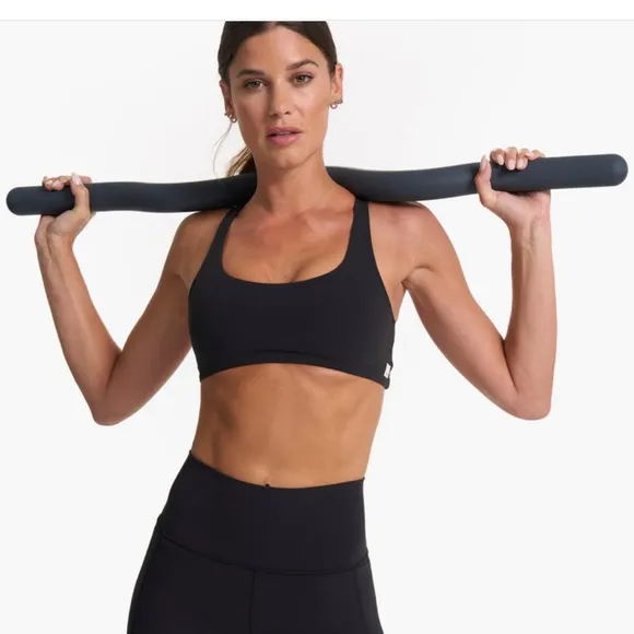 Vuori Yosemite Bra Black Size L NWT