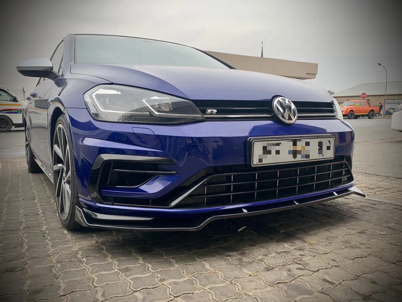 VW Golf 7 - 3Pc Front Spoiler