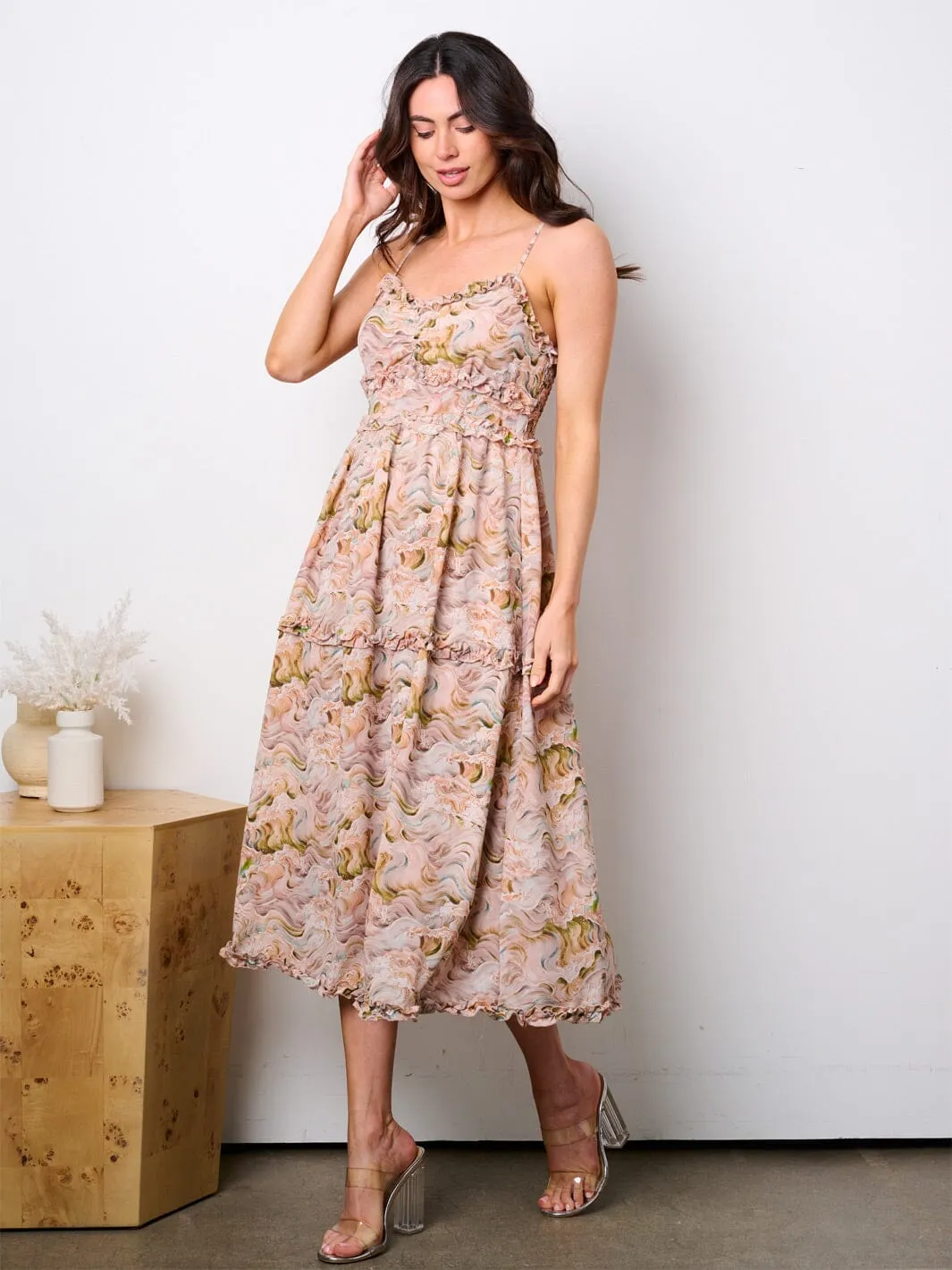 WOMEN'S SLEEVELESS RUFFFLE DETAILED PRINTED MIDI DRESS