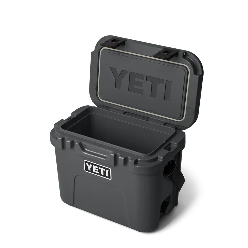 YETI Roadie 15 Cooler Box - Charcoal